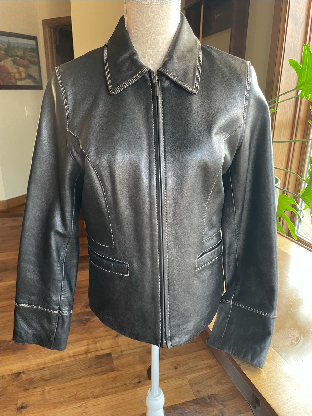 Kenneth Cole Black Leather Zip-Front Jacket size medium